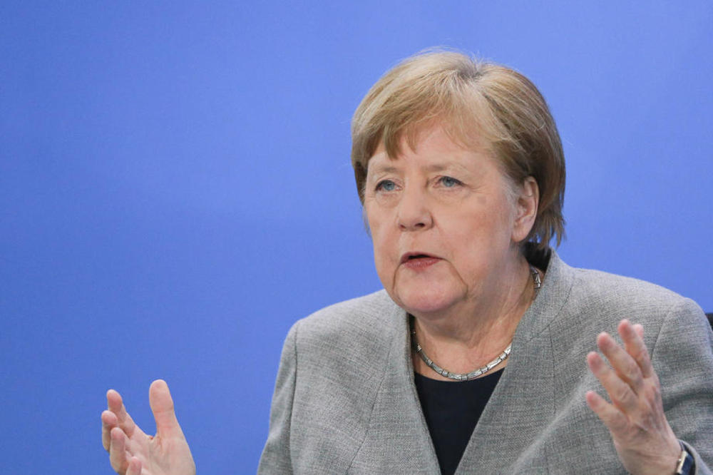 OČEKUJEMO VELIKE PROBLEME: Nemačka vlada IZUZETNO zabrinuta zbog novog soja korone