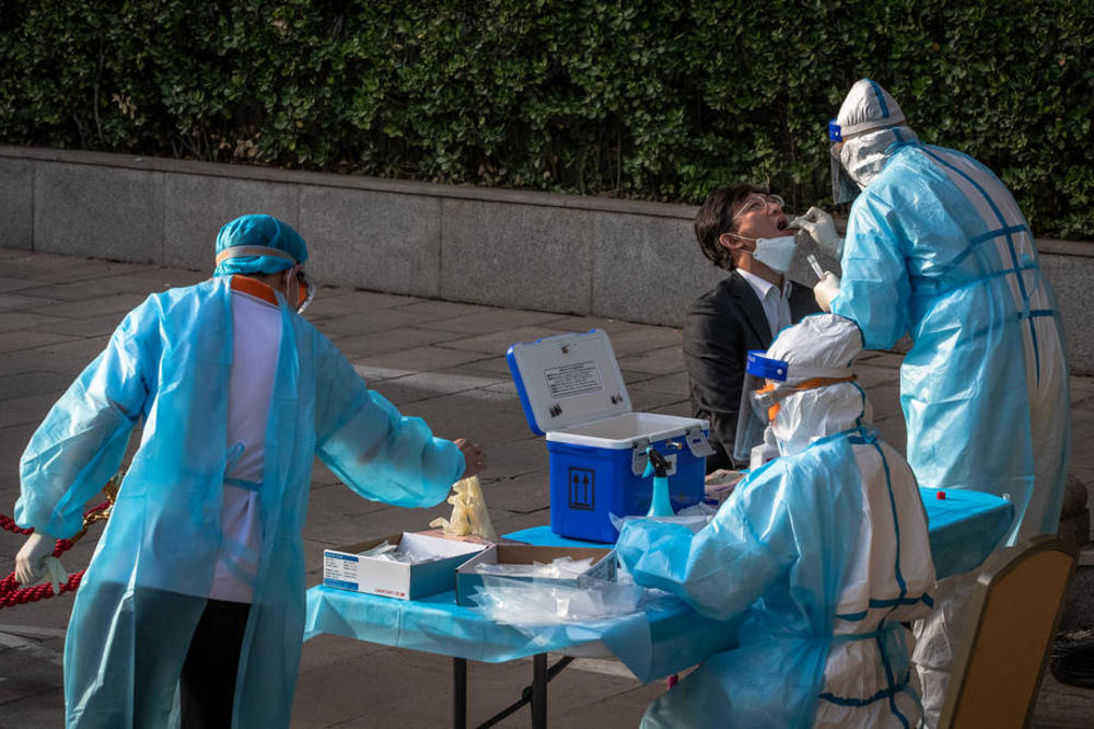 UKRŠTENI IMUNITET UNIŠTAVA KORONU: Francuski lekari tvrde da vide REŠENJE za pandemiju