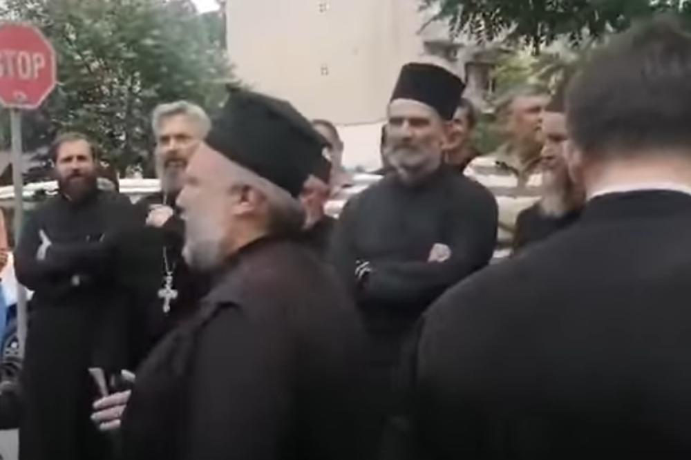 LJUDI I SVEŠTENSTVO UZ AMFILOHIJA, ČEKA SE ODLUKA TUŽILAŠTVA: Evo šta se tačno dešava na ulicama Crne Gore (VIDEO)
