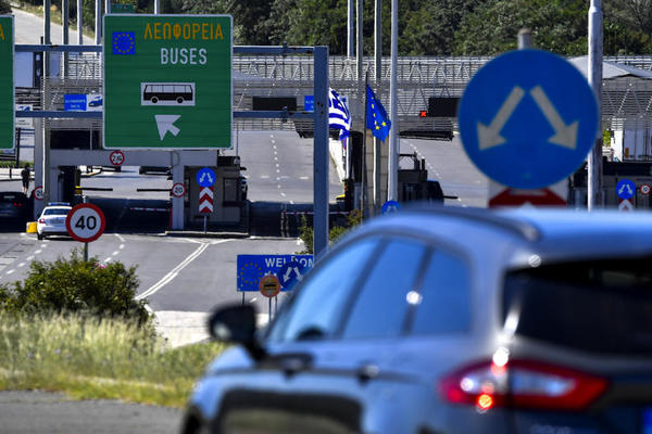 NE KREĆITE NA PUTOVANJE! Grci i danas vraćaju putnike sa granice, ovo su svi detalji