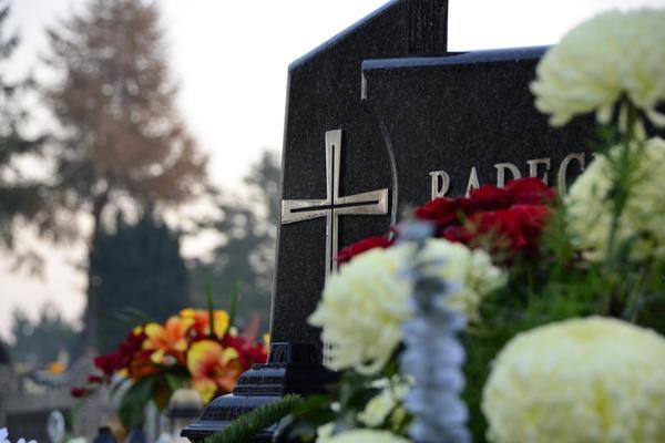 SVAKE GODINE SVE MANJI BROJ UKOPA U LOZNICI: Prošle godine na gradskom groblju iskopano manje raka