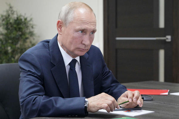 "DO SADA NEVIĐENE POGODNOSTI I PODSTICAJI: Putin stvara poreski raj