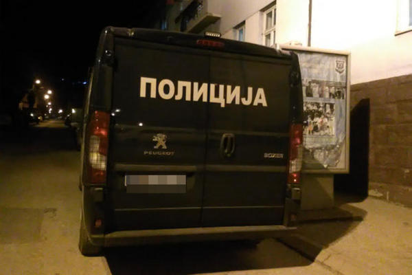 Horor kod Novog Sada: Izbo muškarca nožem ispred KLADIONICE!