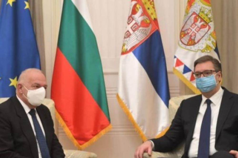 OPROŠTAJNA POSETA: Vučić se sastao sa bugarskim ambasadorom!