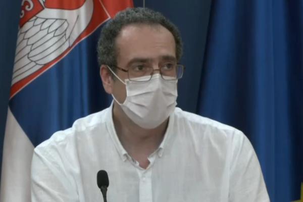VAKCINA ŠTITI OD SVIH VARIJANTI, ALI ZABORAVLJAMO VAŽNU STVAR: Dr Janković upozorio