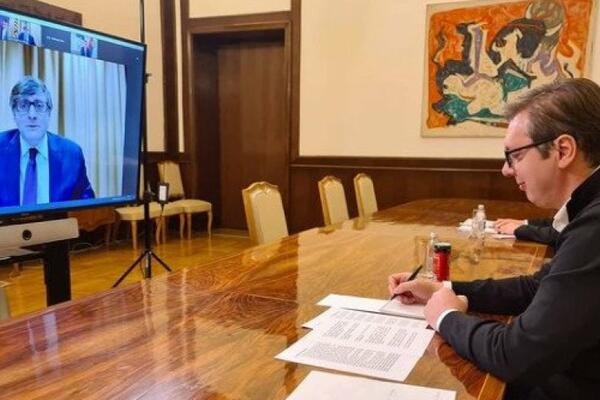 PREDSEDNIK RAZGOVARAO SA PALMEROM: Vučić putem video linka pričao sa specijalnim izaslanikom Stejt departmenta