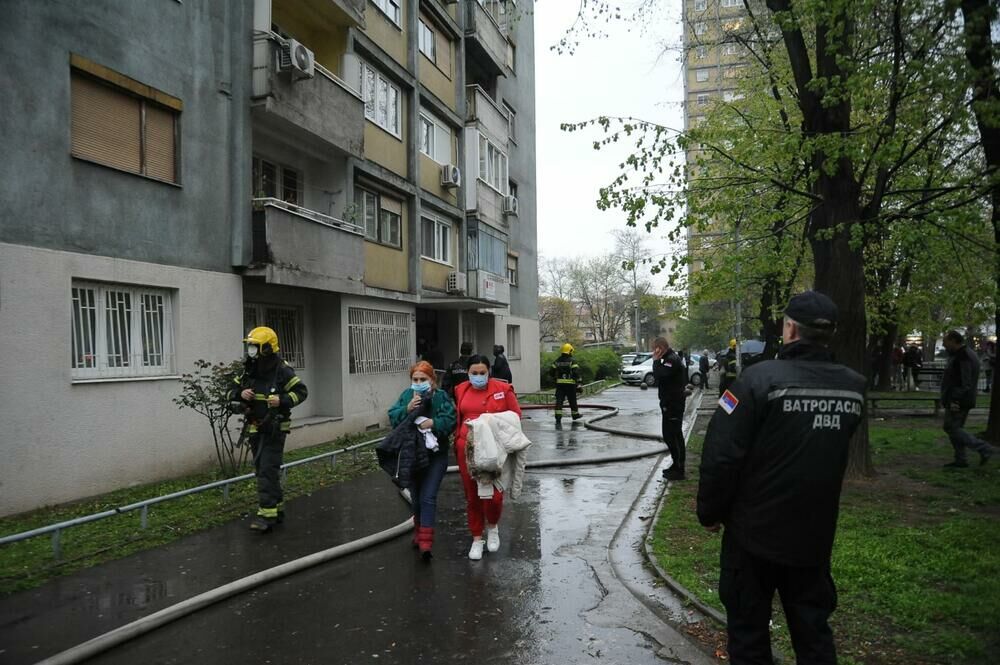 Novi Beograd, Vatrogasci, Evakuacija, Požar