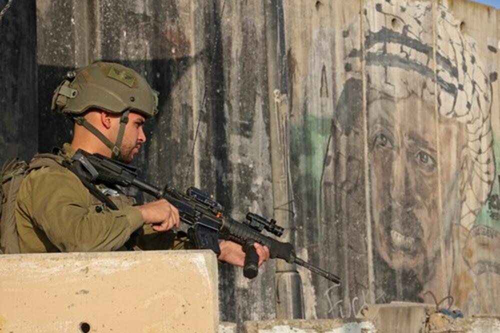 IZRAEL PRIPREMA KOPNENE TRUPE ZA OFANZIVU NA GAZU! Ministar odbrane izdao novo naređenje, sve je više sukoba!
