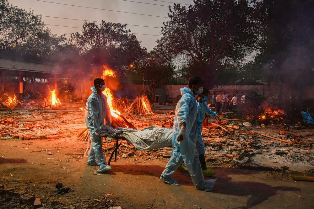 U INDIJI IZBIO VELIKI POŽAR: Najmanje 10 ljudi STRADALO u vatrenoj stihiji!
