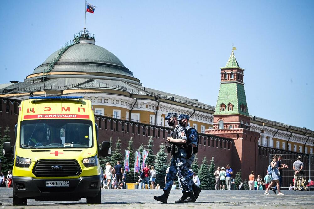 TERORISTIČKI NAPAD U RUSIJI: Najmanje 11 osoba UBIJENO!