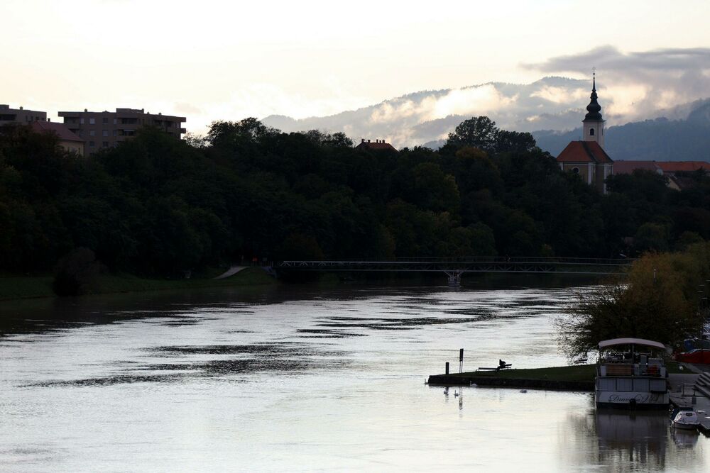 Reka, Drava, Hrvatska, Osijek
