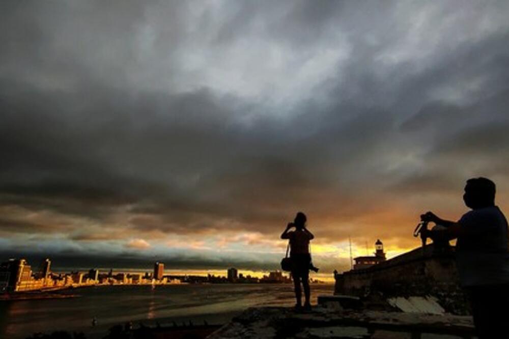 NOVA PRIRODNA KATASTROFA U SVETU: Tropska oluja Orlen prerasta u uragan VRLO BRZO