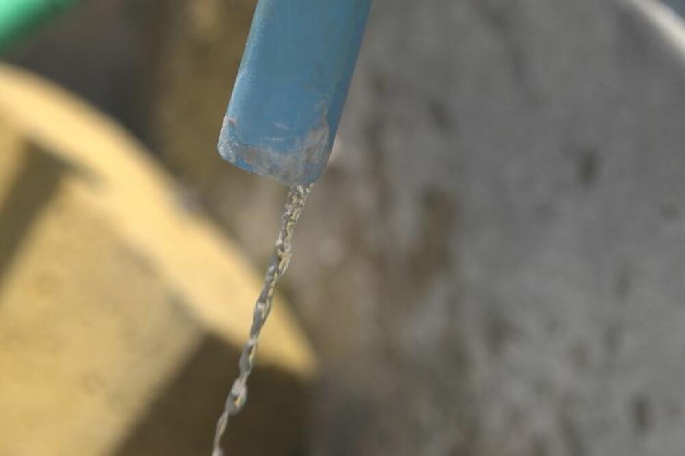 TOPOLA: Vanredna situacija u selima zbog prekomerne potrošnje vode