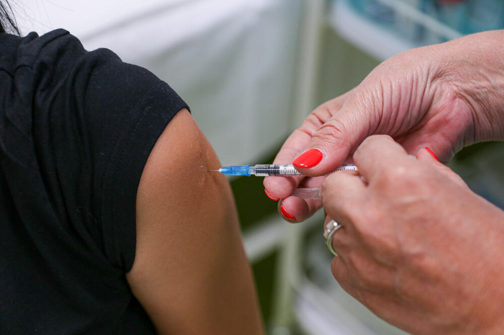 SZO: Vakcine Sinofarma i Sinovaka štite od hospitalizacije izazvane omikronom