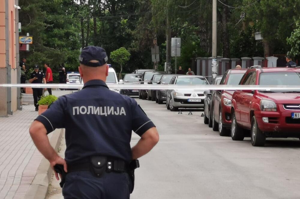 AKCIJA "GNEV" U PRELJINI: Beograđanin prevezao tri kilograma marihuane