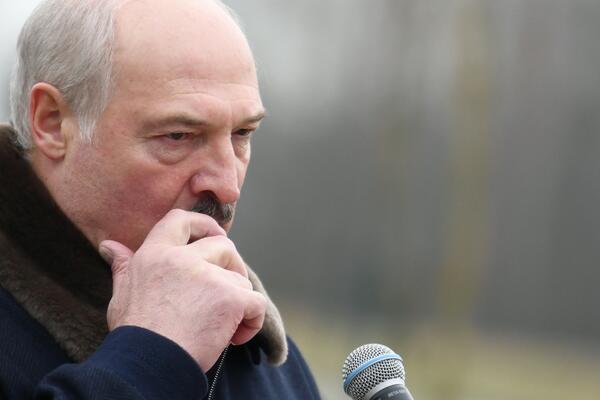 "NIJEDAN RAT NAS NIJE ZAOBIŠAO U PROŠLOSTI, A NEĆE NI SADA": Oglasio se Aleksandar Lukašenko