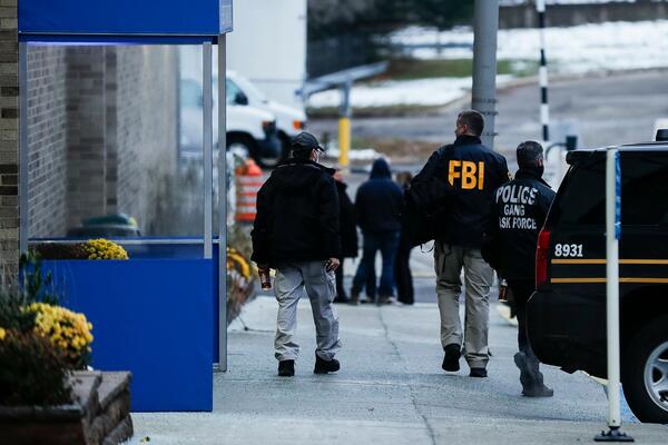 AMERIČKA KONGRESMENKA OPLJAČKANA USRED DANA! FBI se uključio u potragu za napadačima