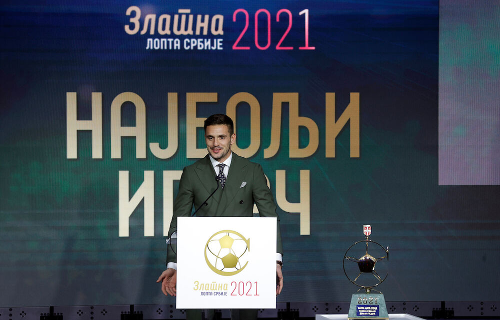 Dušan Tadić, osvajač Zlatne lopte FSS 2021. godine