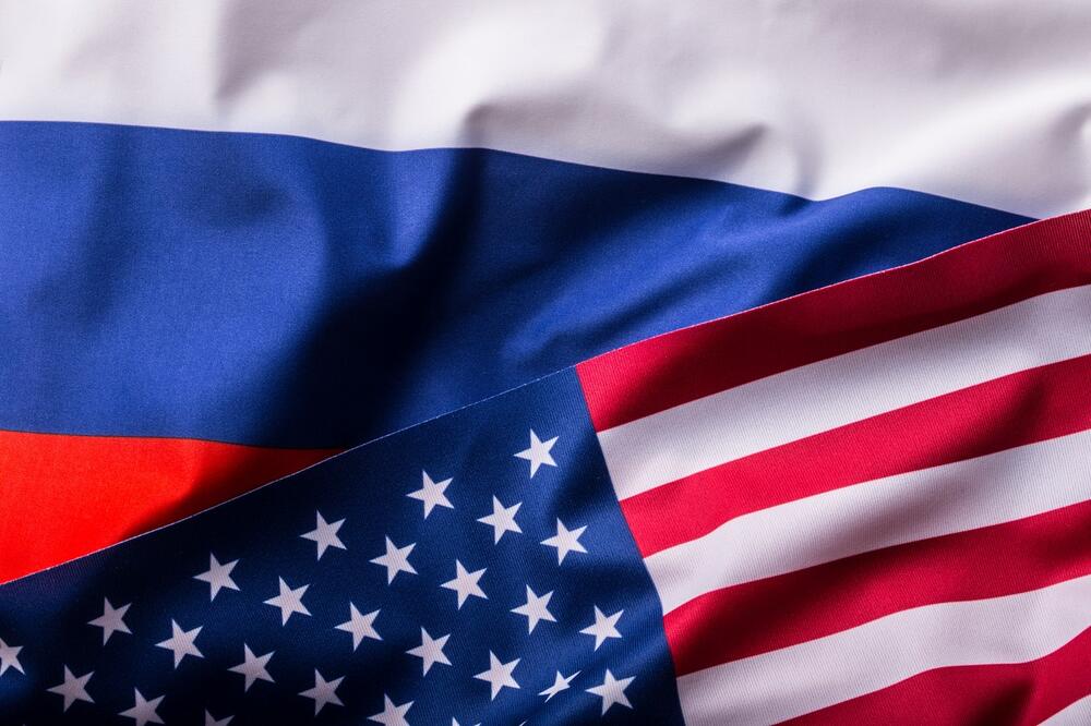 NOVE SANKCIJE RUSIJI: Amerika zabranila uvoz OVOGA! Još jedan udar na TRŽIŠTE