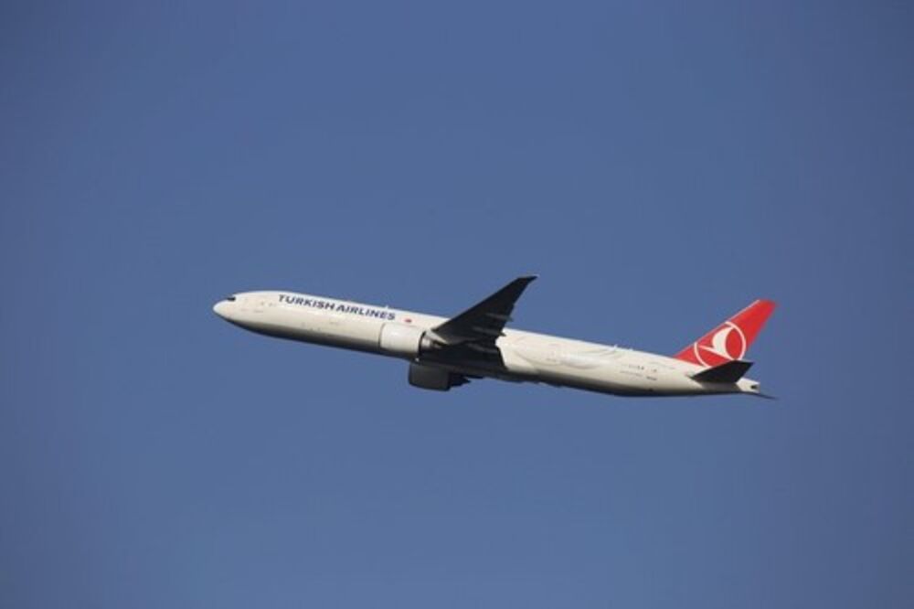 Turkish airlines, Avion