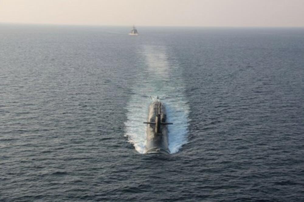 Američka mornarica, Brod, Ratni brod
