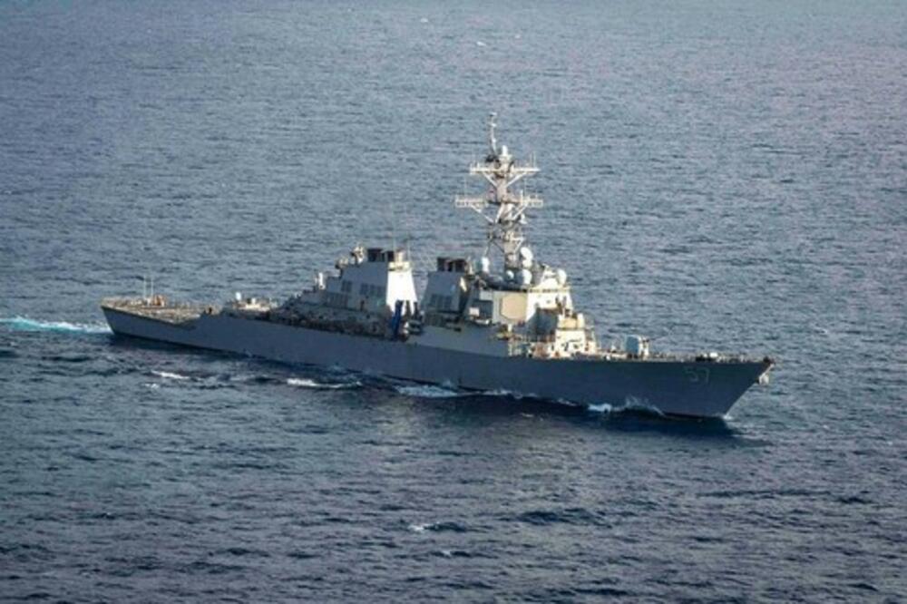 DRAMA U MORU: Dva broda kineske obalske straže ušla u vode Japana
