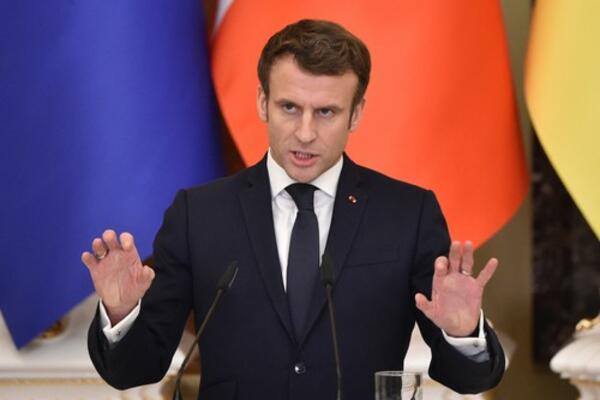 DUPLI ŠAMAR ZA MAKRONA: Francuski predsednik doživeo još jedan NEUSPEH!