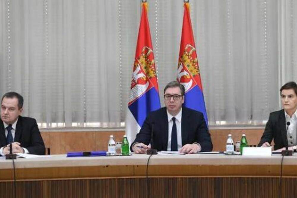 POČELA SEDNICA SAVETA ZA NACIONALNU BEZBEDNOST: Vučić će saopštiti zvaničnu odluku u 18.15