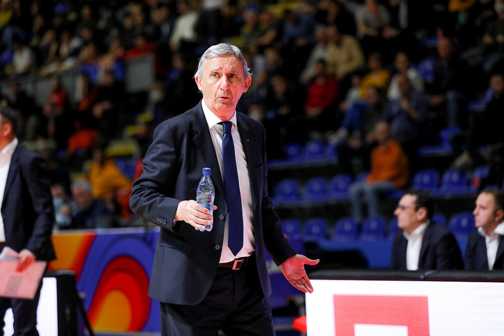 Košarkaška reprezentacija Srbije, Svetislav Pešić