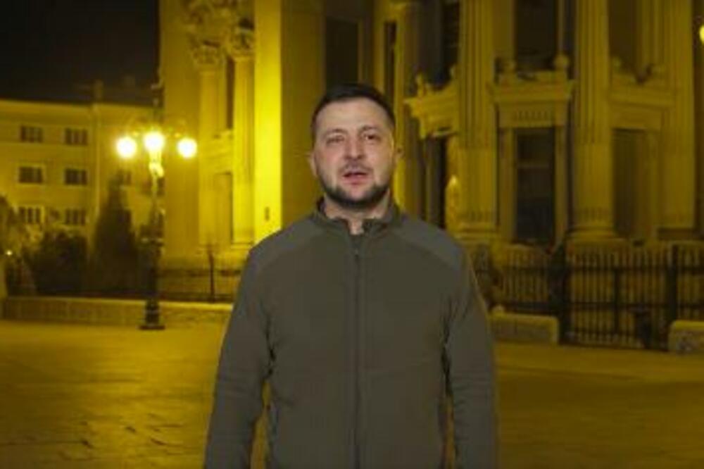 OBRATIO SE VLADIMIR ZELENSKI: "Prvi evakuisani će stići u Zaporožje sutra ujutru" (VIDEO)