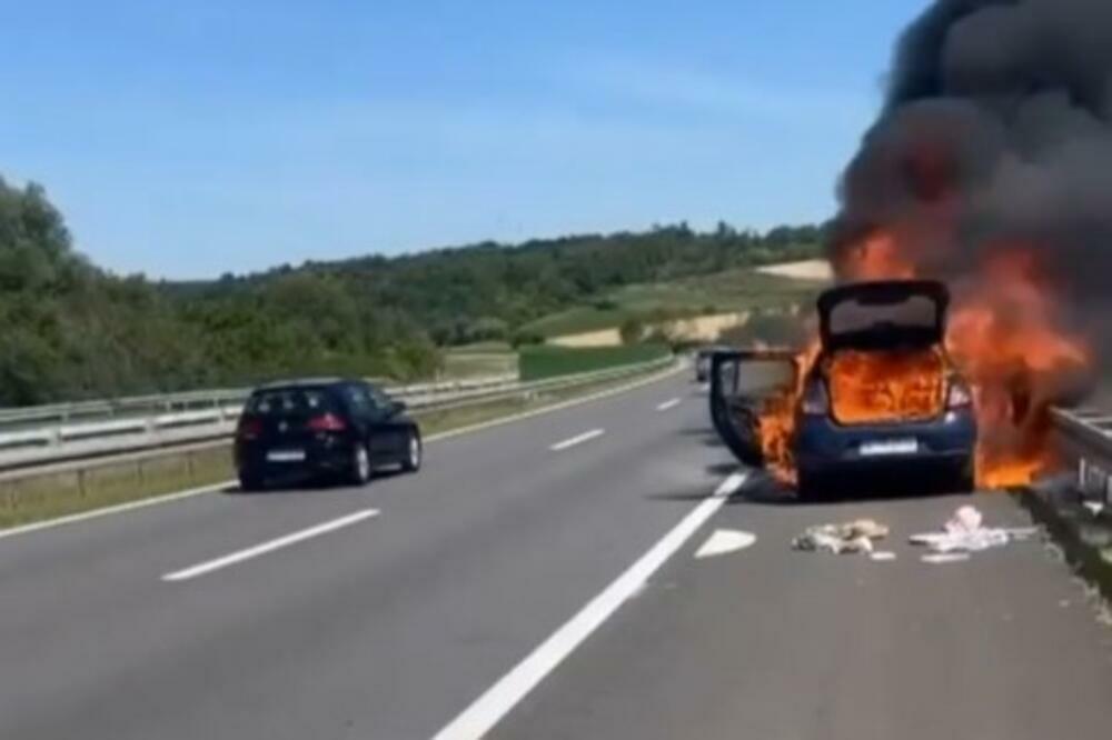 IZGOREO AUTOMOBIL NASRED AUTO-PUTA: Vatra hukljala sa svih strana (VIDEO)