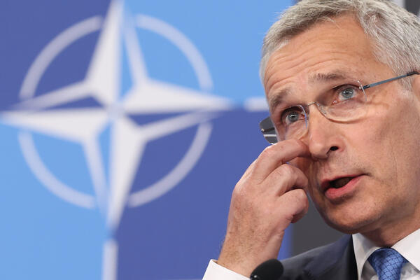 "NEZAMISLIVO JE DA NE DELUJEMO": Oglasio se Stoltenberg - NATO će REAGOVATI U OVOM SLUČAJU!