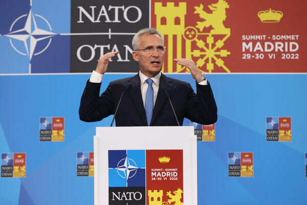 PREDSEDNIK NATO-A IMA CRNE MISLI: Stoltenberg OŠTAR u rečima, SRUŠIO NADE mnogima, NIJE ŠTEDEO