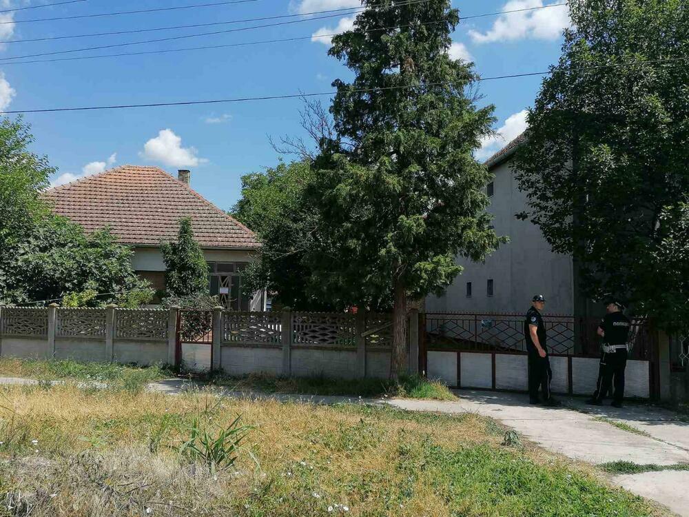 Kuća u kojoj su pronađena tela Dragana i Zore