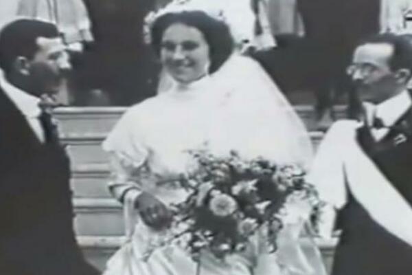 SNIMAK SA SVADBE U KRUŠEVCU IZ 1911. ZAPALIO INTERNET! Današnja venčanja su NIŠTA ZA OVO (VIDEO)