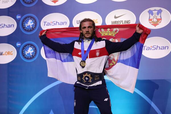 SRBIJA OSLABLJENA U PARIZU: Bronzani olimpijac iz Tokija završio karijeru sa 32 godine, ovo je razlog!