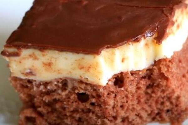 LEDENE KOCKE S VIŠNJAMA KOJE ĆE VAS ODUVATI: Kombinaciju čokoladnog kolača sa voćem ĆE SVI OBOŽAVATI! (RECEPT)