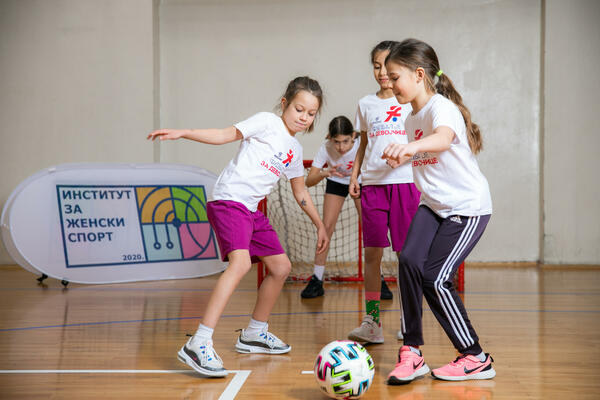 IGRAJ KAO DEVOJČICA: Institut za ženski sport obeležava Svetski dan devojčica