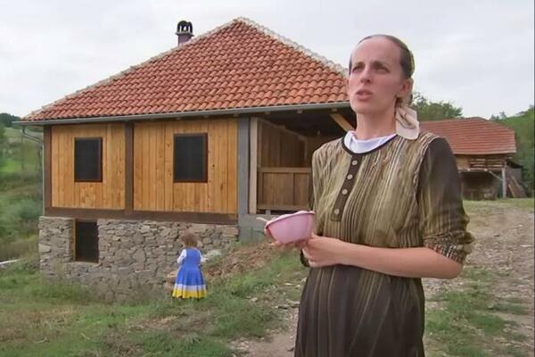JOVANA I KRISTOFER SU JEDINI AMIŠI U SRBIJI: Došli su iz SAD, žive bez struje, a kada dete napuni 18, tu je kraj