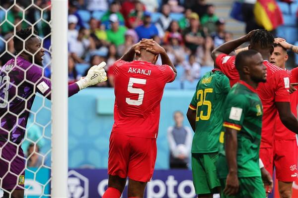 DRAMA POSLE "ORLOVA"! Zvezda Kameruna PLJUJE VATRU: "Nije mi bilo dopušteno da branim protiv SRBIJE"! (FOTO)