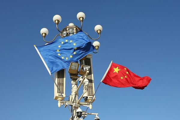 SUSRET LI KEĆIJANGA I ŠARL MIŠELA: Kineski premijer pozdravlja ulaganje stranih kompanija u Kinu