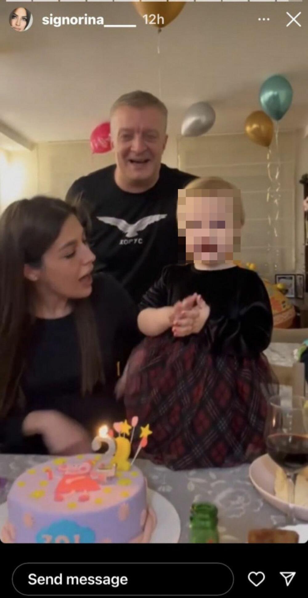 Mašan Lekić slavi sa porodicom ćerkin rođendan
