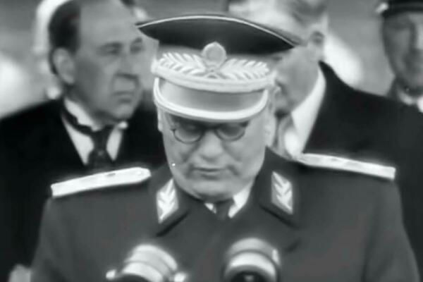 BILA JE 1979, NAPOLJU JE PLJUŠTALO: Tito je ovako narodu čestitao PRVI MAJ! (VIDEO)