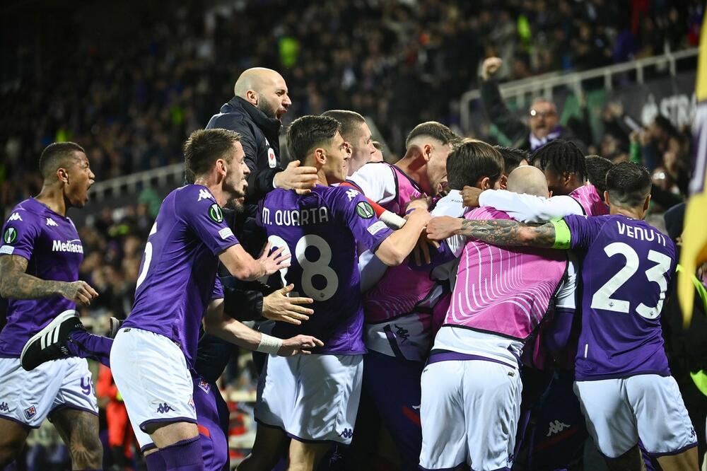 FK Fiorentina, Fudbal, Sport