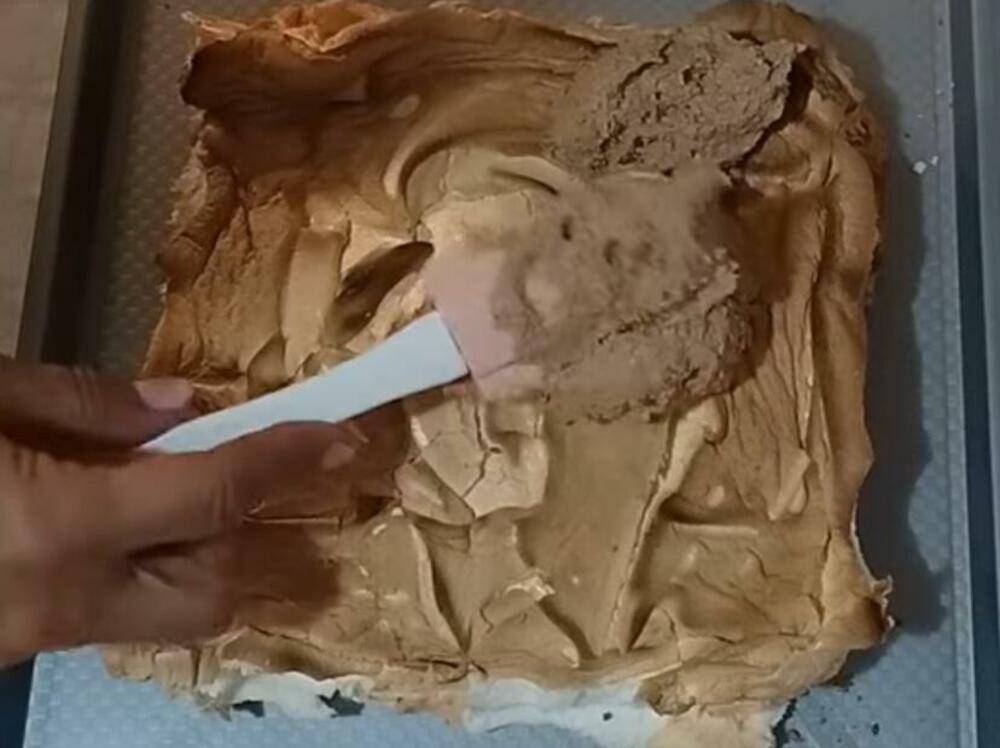 Najlon torta, Torta