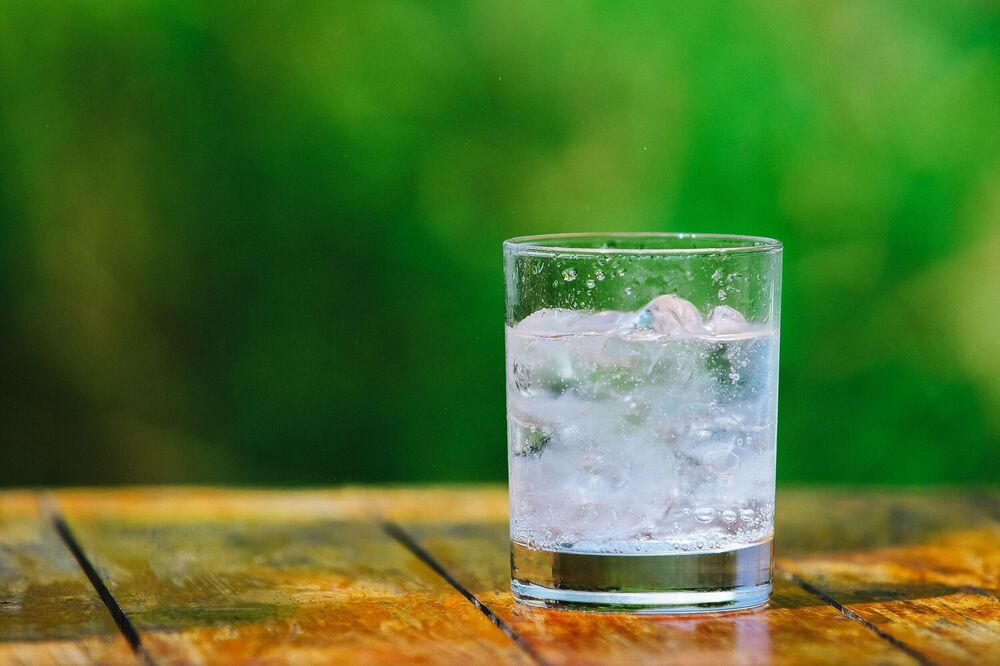 Čaša vode na prazan stomak može pomoći vašem organizmu