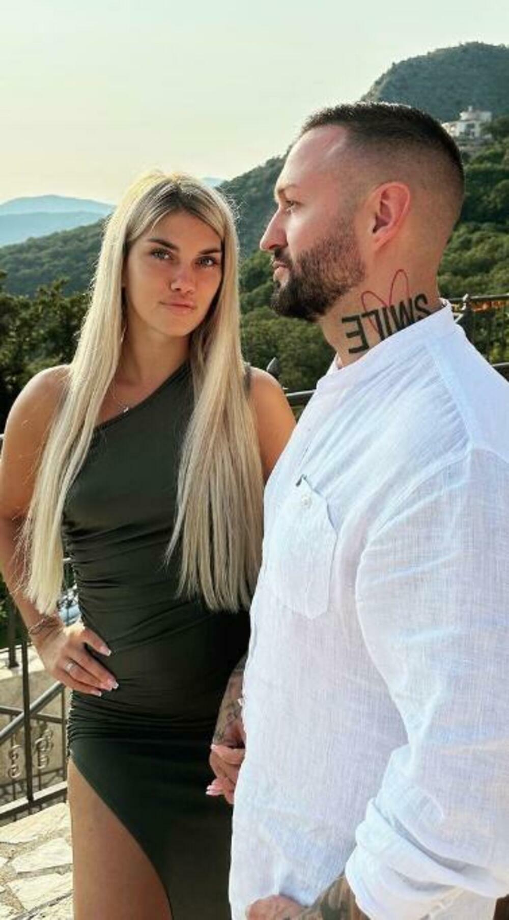 Nenad Aleksić Ša otkrio je javnosti da se razvodi od tiktokerke Vanje Aleksić, koju je oženio 20. jula ove godine.