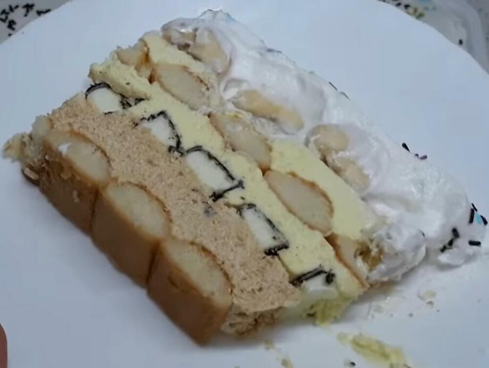 Torta sa bananicama