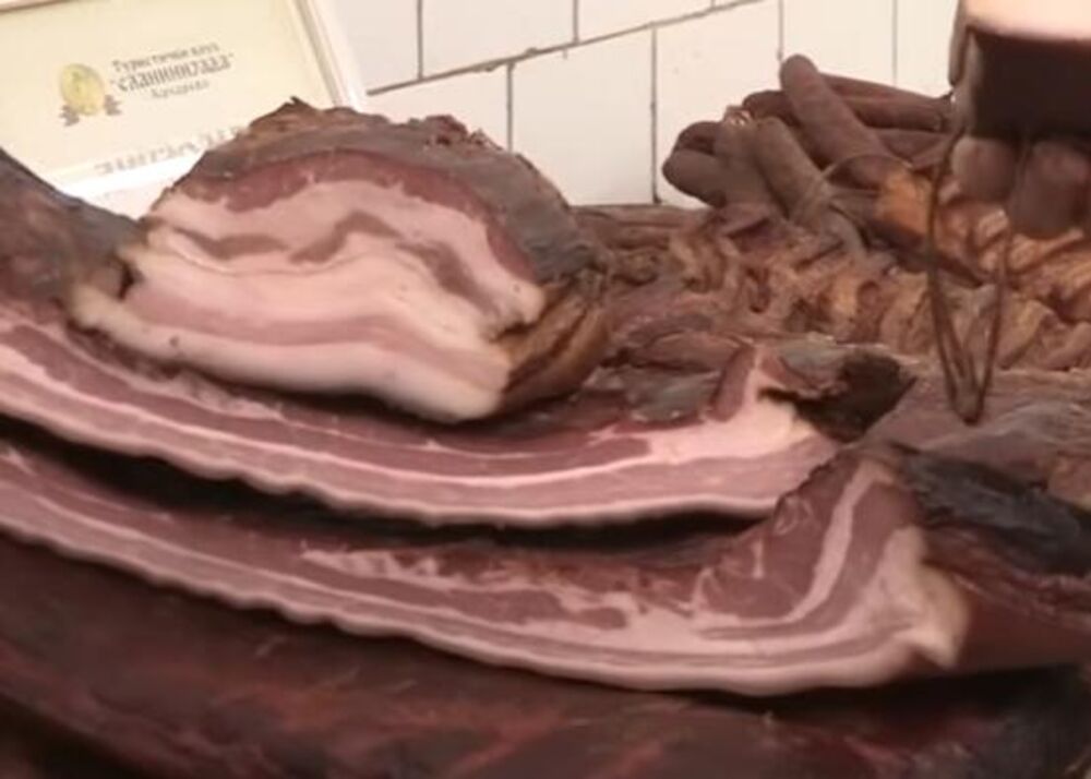 Evo kako da vam slanina bude najhrskavija