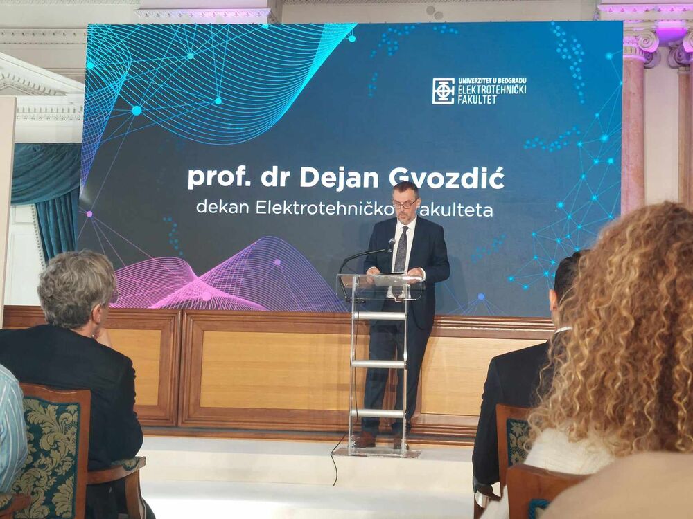 Dekan Elektrotehničkog fakulteta, prof. dr Dejan Gvozdić 